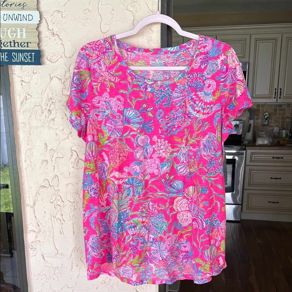 Lilly Pulitzer Pink and Blue Floral Short Sleeve Tee